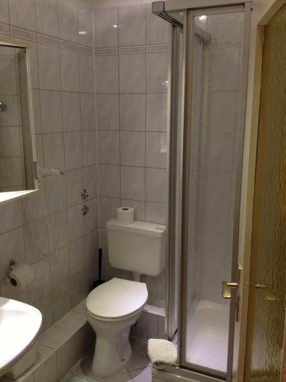 המבורג Hotel Heckkaten מראה חיצוני תמונה